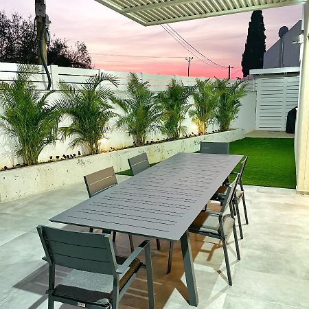 Luz Mansion ~ Lux & Comfy Vila Rishon Leziyyon Exterior foto